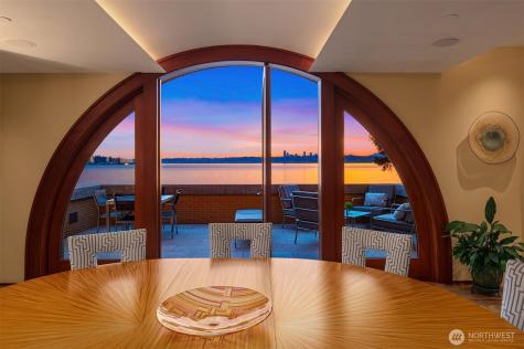415 Shoreland Drive SE Bellevue WA 98004