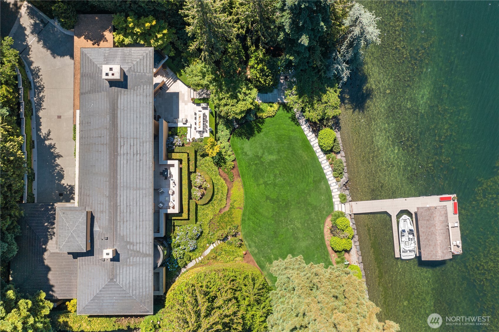 415 Shoreland Drive SE Bellevue WA 98004