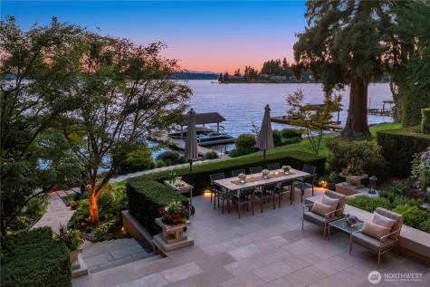 415 Shoreland Drive SE Bellevue WA 98004