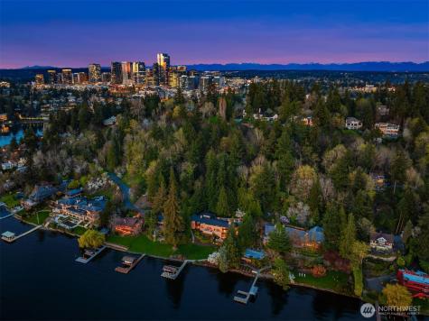 415 Shoreland Drive SE Bellevue WA 98004