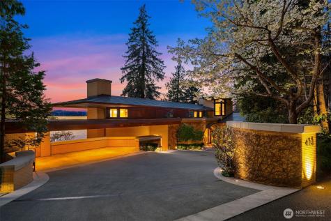 415 Shoreland Drive SE Bellevue WA 98004
