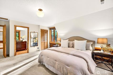 18020 214th Avenue NE Woodinville WA 98077