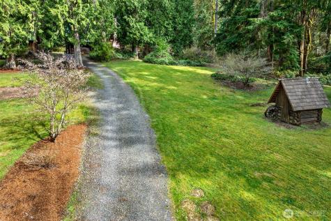 18020 214th Avenue NE Woodinville WA 98077