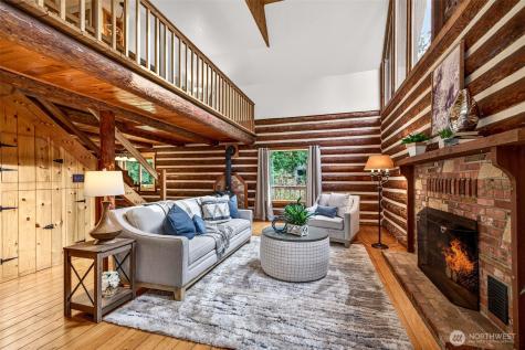 18020 214th Avenue NE Woodinville WA 98077