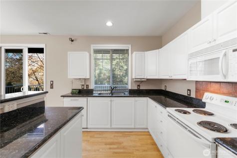 23321 60th Place S Kent WA 98032