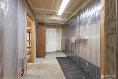 23321 60th Place S Kent WA 98032
