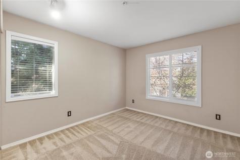 23321 60th Place S Kent WA 98032