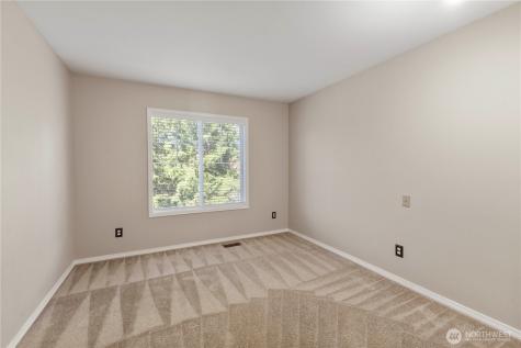 23321 60th Place S Kent WA 98032