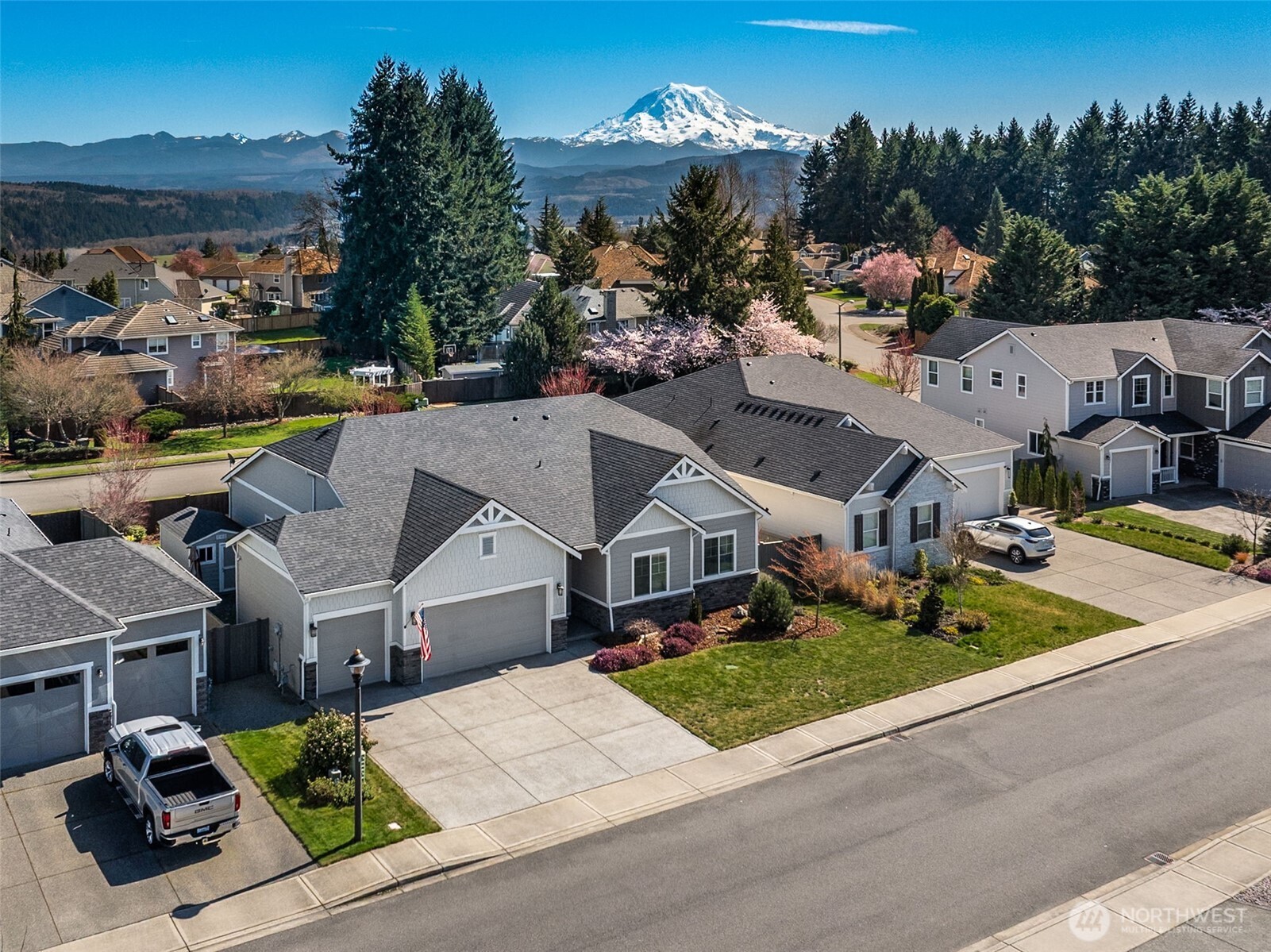 15715 133rd Avenue E Puyallup WA 98374