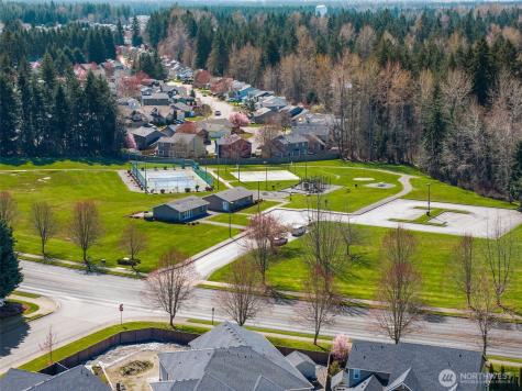 15715 133rd Avenue E Puyallup WA 98374