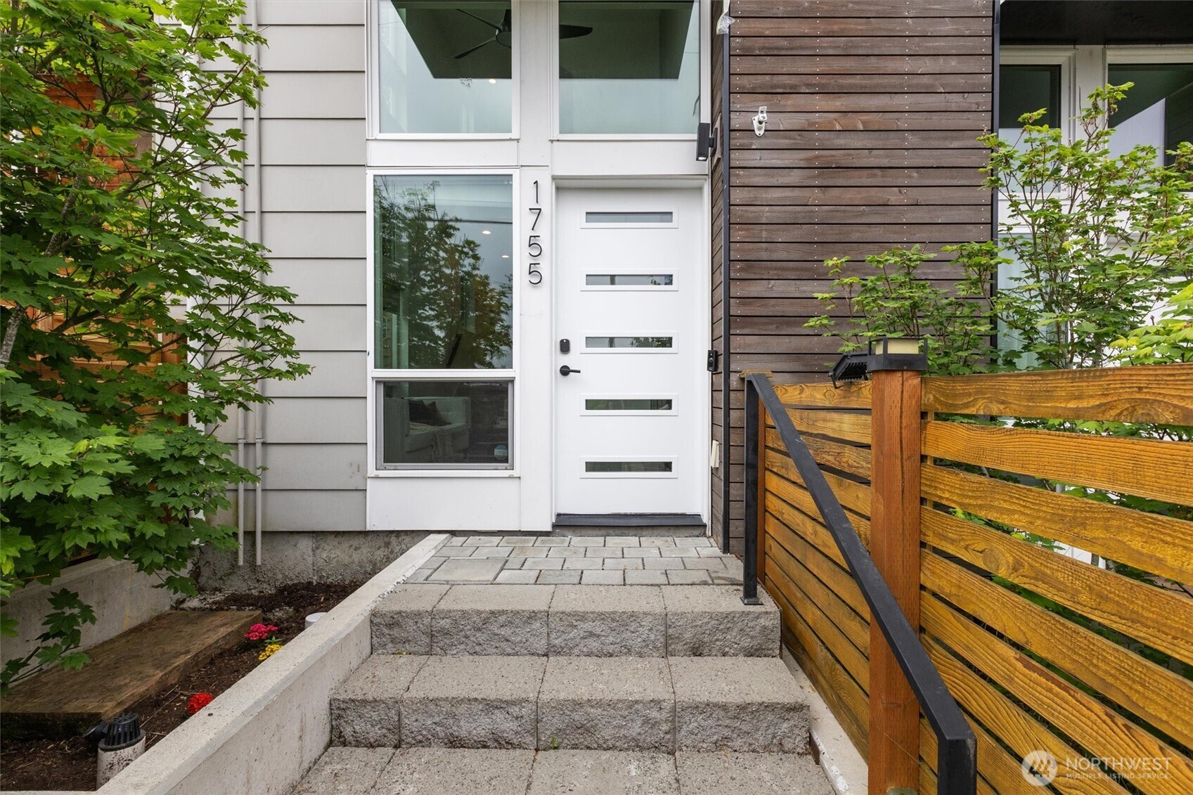1755 17th Avenue S Seattle WA 98144