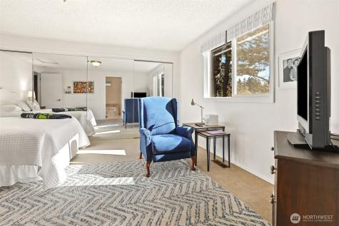 922 240th Place SW Bothell WA 98021