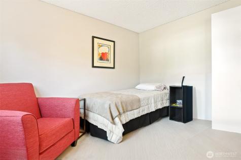 922 240th Place SW Bothell WA 98021