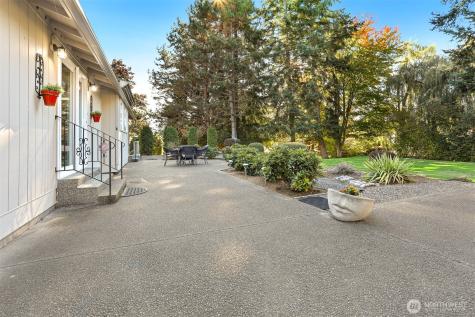 922 240th Place SW Bothell WA 98021