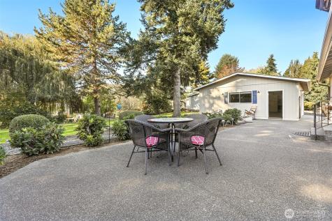 922 240th Place SW Bothell WA 98021
