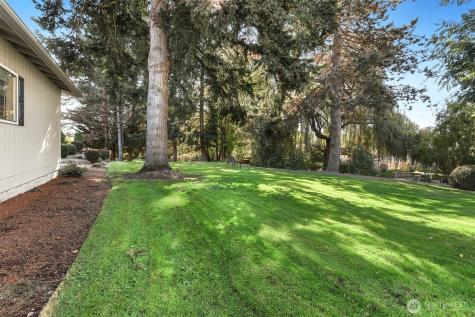 922 240th Place SW Bothell WA 98021