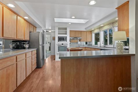 922 240th Place SW Bothell WA 98021