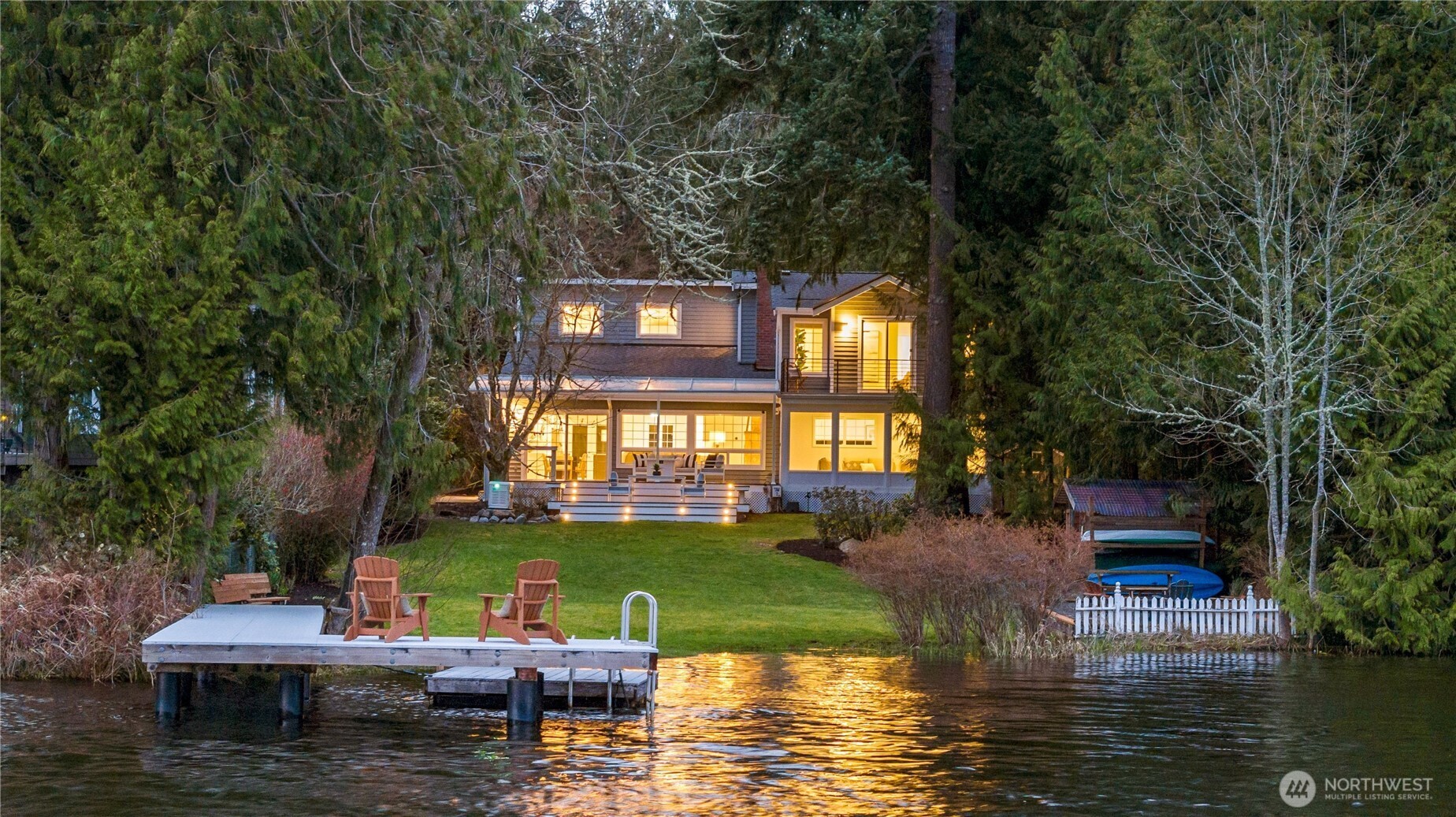 1626 W Beaver Lake Drive SE Sammamish WA 98075