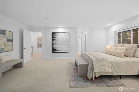 1626 W Beaver Lake Drive SE Sammamish WA 98075