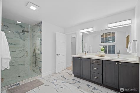 1626 W Beaver Lake Drive SE Sammamish WA 98075