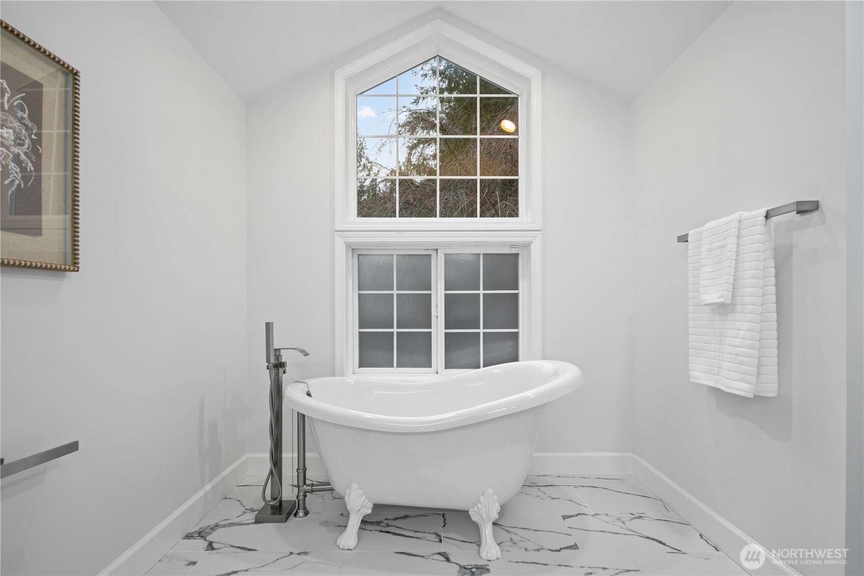 1626 W Beaver Lake Drive SE Sammamish WA 98075