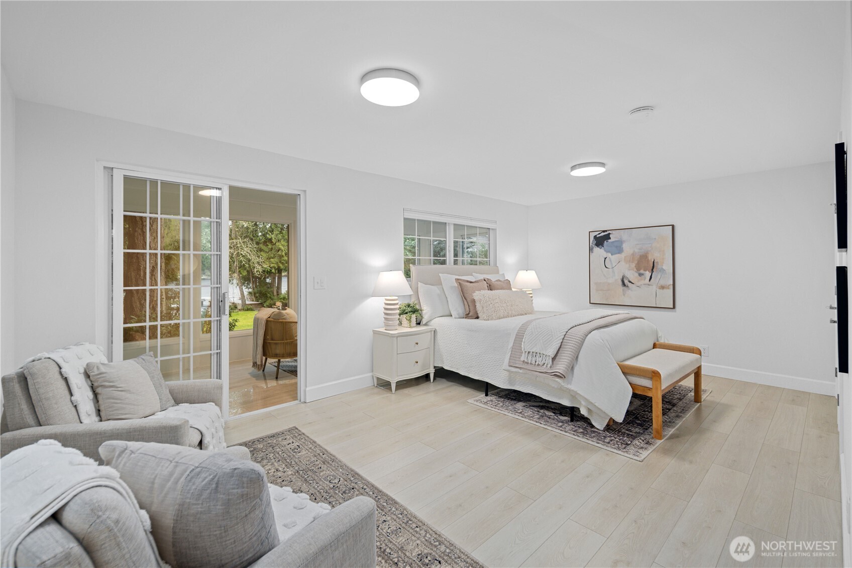 1626 W Beaver Lake Drive SE Sammamish WA 98075