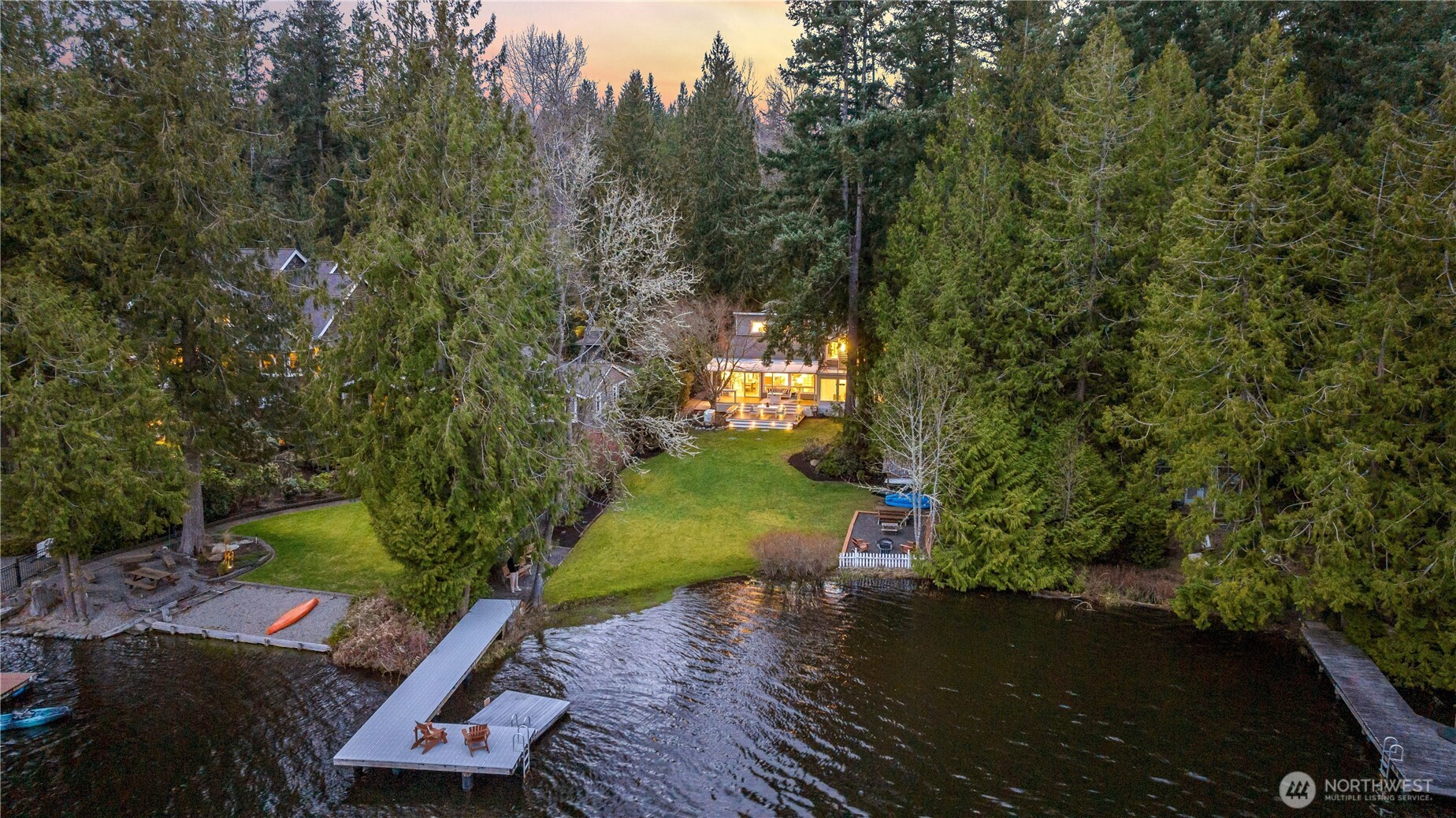 1626 W Beaver Lake Drive SE Sammamish WA 98075