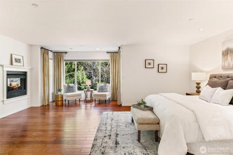 16454 108th Avenue NE Bothell WA 98011