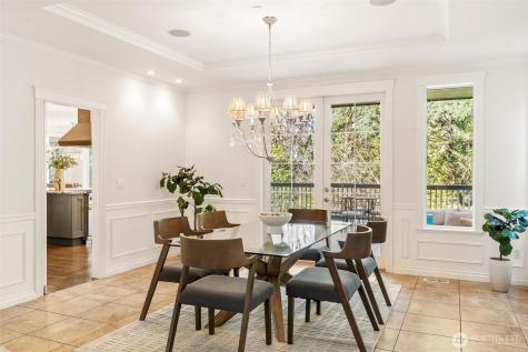 16454 108th Avenue NE Bothell WA 98011