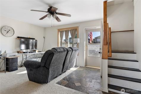 330 Edmonds Street Omak WA 98841