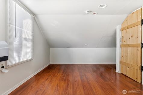 330 Edmonds Street Omak WA 98841