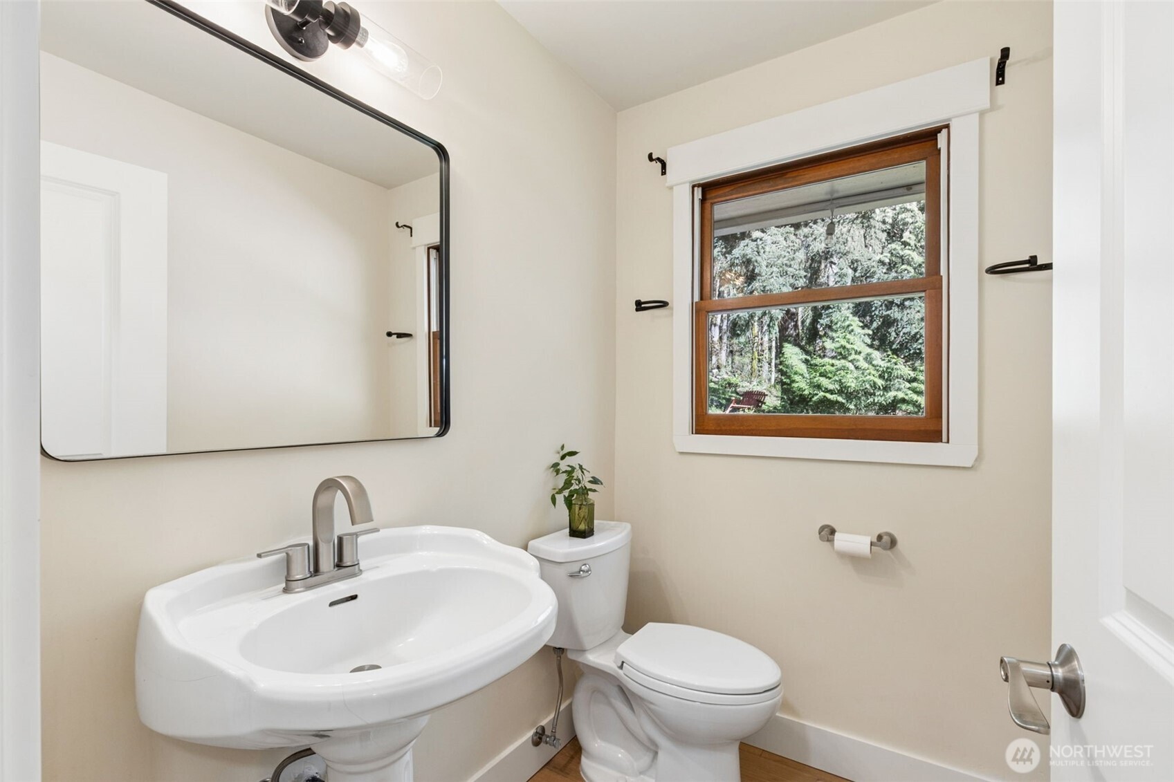 7238 Lakemont Boulevard SE Bellevue WA 98006