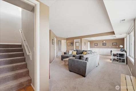 101 Stormy Mountain Way Chelan WA 98816