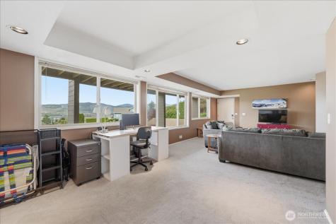 101 Stormy Mountain Way Chelan WA 98816