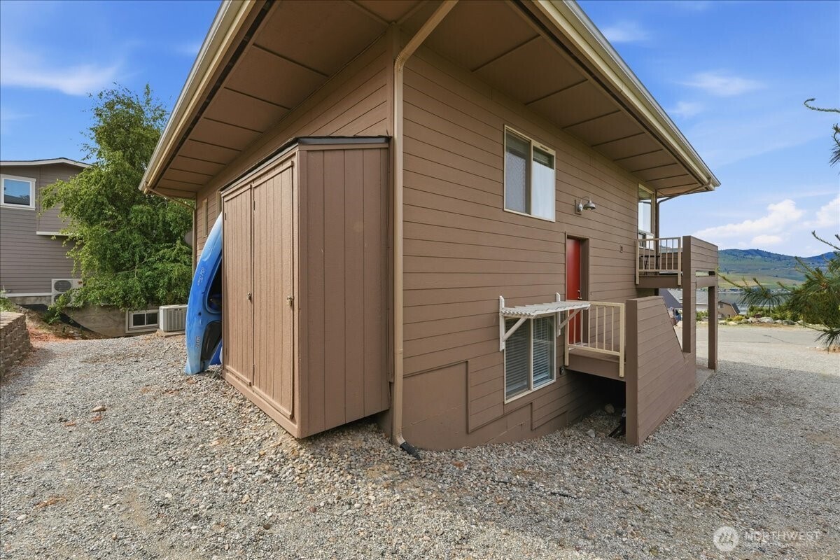 101 Stormy Mountain Way Chelan WA 98816