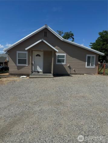 1007 N Baker Avenue East Wenatchee WA 98802