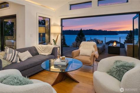 4628 Forest Avenue SE Mercer Island WA 98040