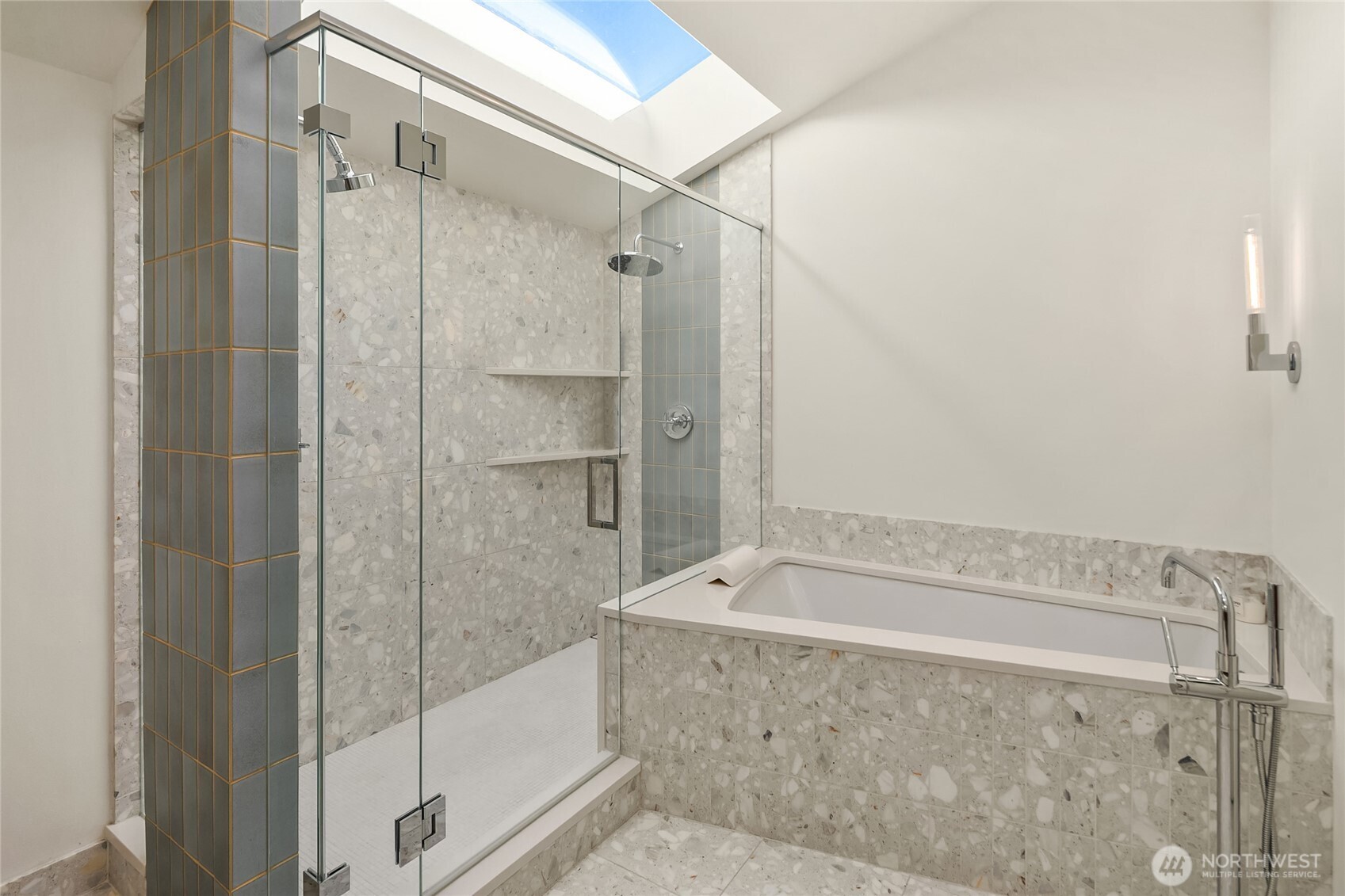 4628 Forest Avenue SE Mercer Island WA 98040