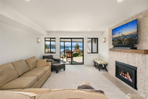4628 Forest Avenue SE Mercer Island WA 98040