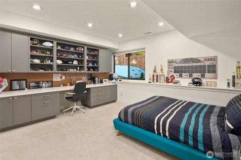 4628 Forest Avenue SE Mercer Island WA 98040