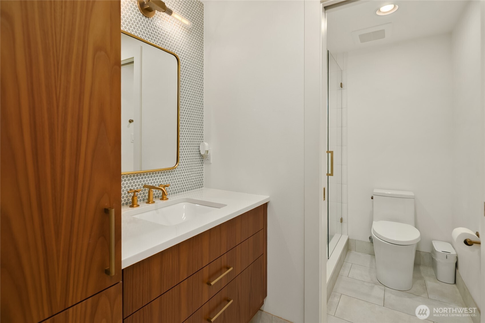 4628 Forest Avenue SE Mercer Island WA 98040