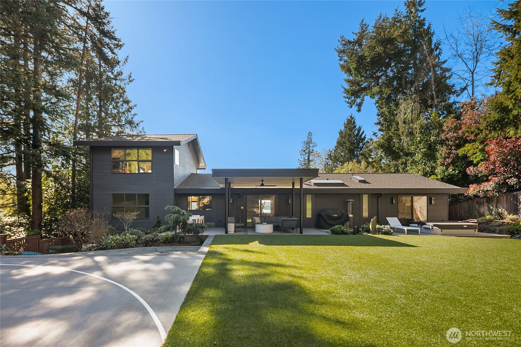4628 Forest Avenue SE Mercer Island WA 98040