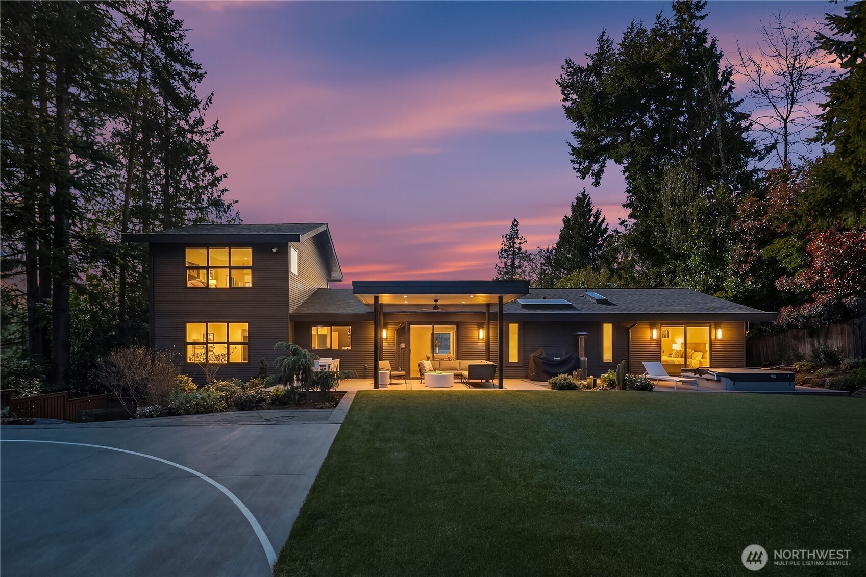 4628 Forest Avenue SE Mercer Island WA 98040