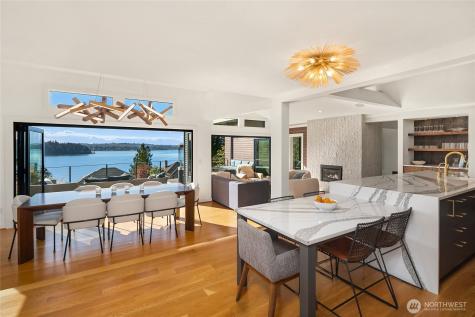 4628 Forest Avenue SE Mercer Island WA 98040