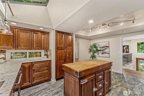 10554 NE 150th Court Bothell WA 98011