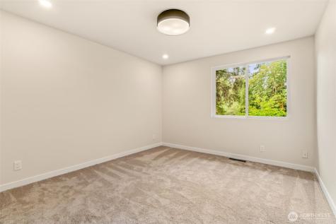 10554 NE 150th Court Bothell WA 98011