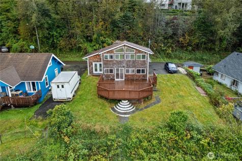605 Emerald Court Hoquiam WA 98550