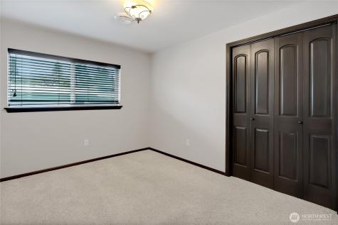 4229 S 252nd Street Kent WA 98032