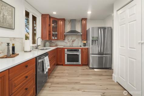 1421 NW 196th Street Shoreline WA 98177