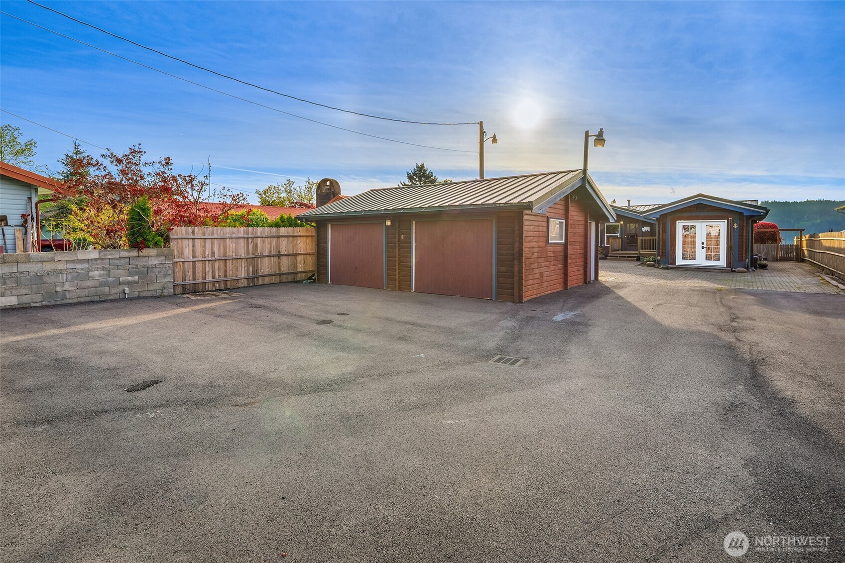 26190 N Highway 101 Hoodsport WA 98548